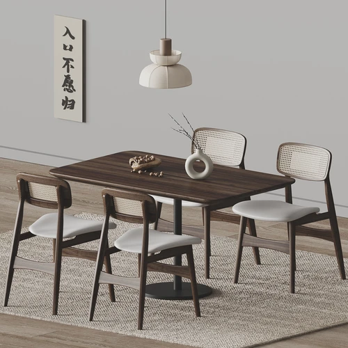 minotti 侘寂风餐桌椅