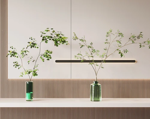 现代水生植物花瓶